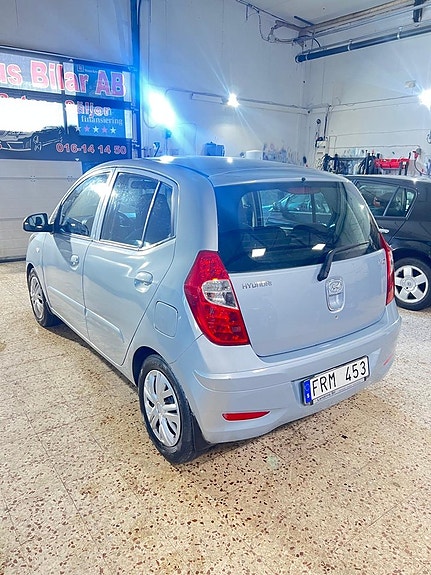 Hyundai i10 12 of 12