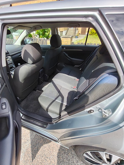 Toyota Avensis 5 of 7
