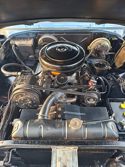 Chrysler New Yorker 8 of 9