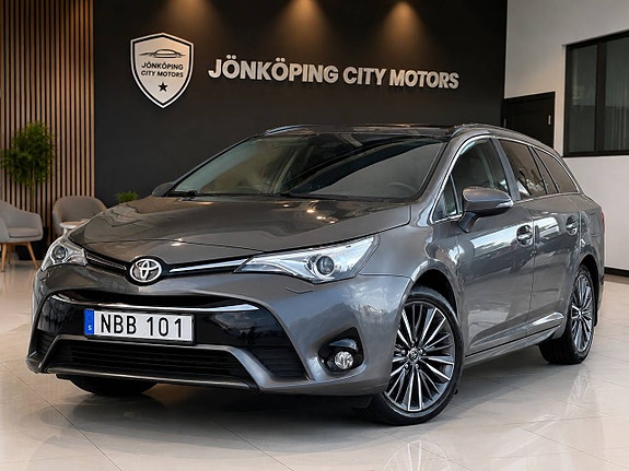 Toyota Avensis 20 of 20