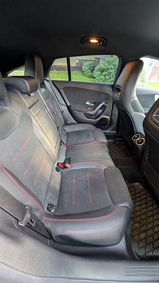 Mercedes-Benz CLA250 e 8 of 8