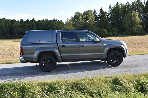 Volkswagen Amarok 3 of 9
