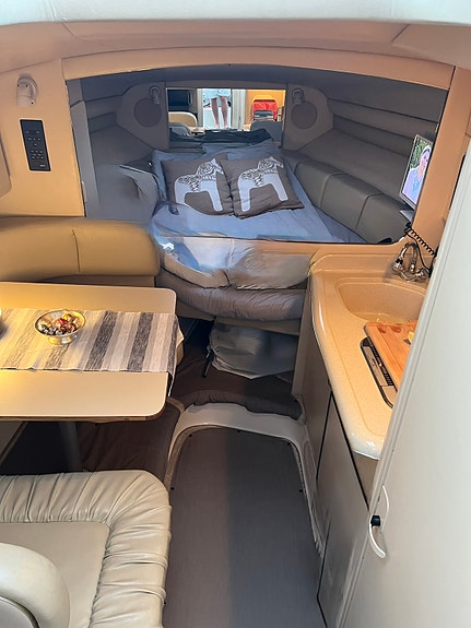 Sea Ray Sundancer 270 5 of 6
