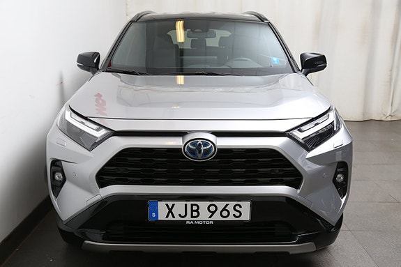 Toyota RAV4 5 of 25