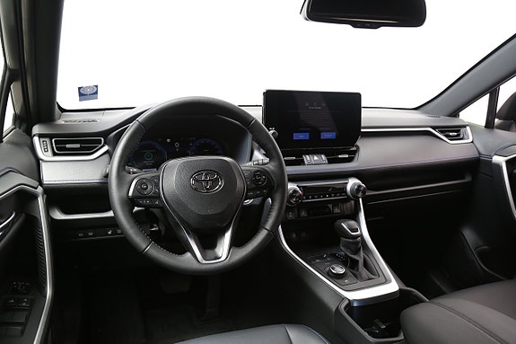 Toyota RAV4 14 of 25