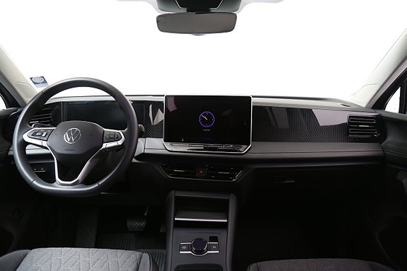 Volkswagen Tiguan 17 of 25