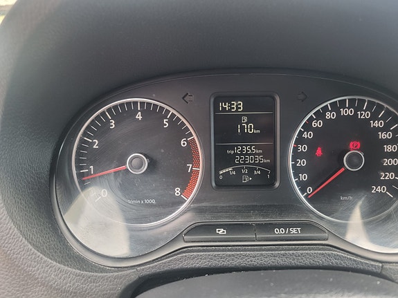 Volkswagen Polo 5 of 6