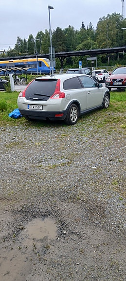 Volvo C30 3 of 5