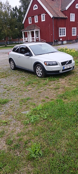 Volvo C30 2 of 5