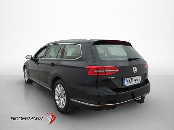 Volkswagen Passat 8 of 30