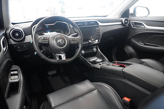 MG ZS 8 of 11