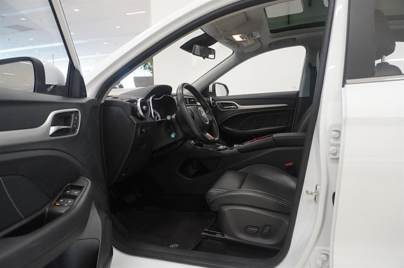 MG ZS 2 of 11
