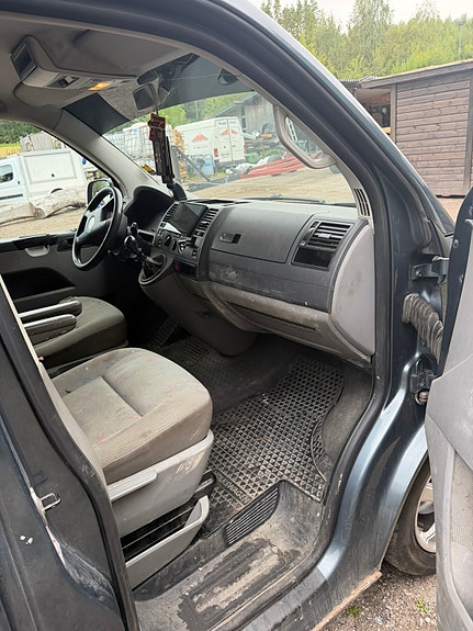 Volkswagen Transporter 5 of 8