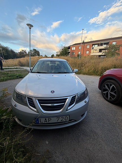 Saab 9-3 2 of 8
