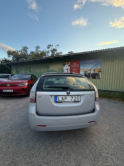 Saab 9-3 4 of 8