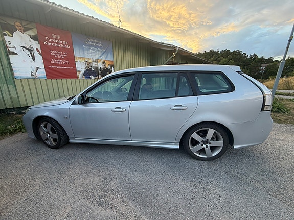 Saab 9-3 3 of 8