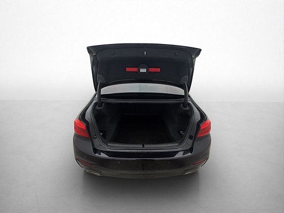 BMW 520d 10 of 30