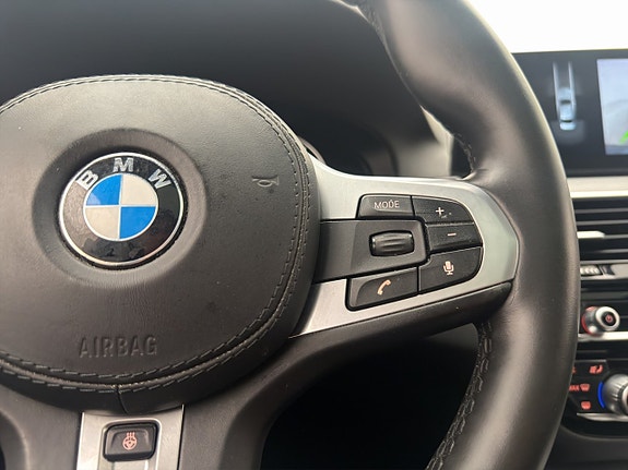 BMW 520d 15 of 30