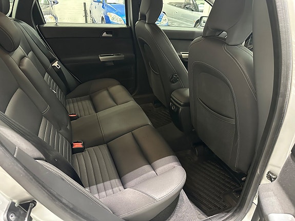 Volvo V50 13 of 15