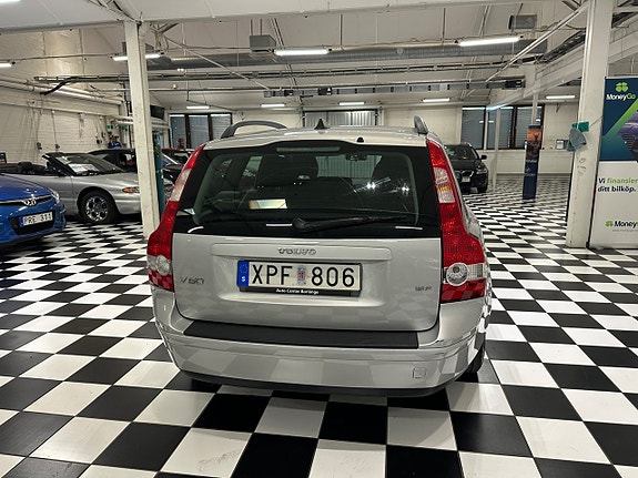 Volvo V50 6 of 15