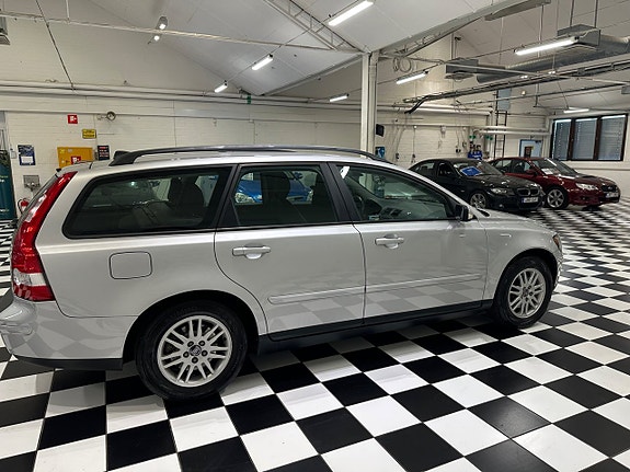 Volvo V50 7 of 15