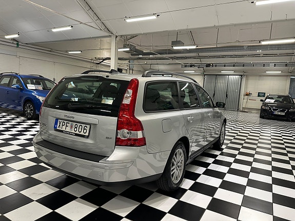 Volvo V50 10 of 15