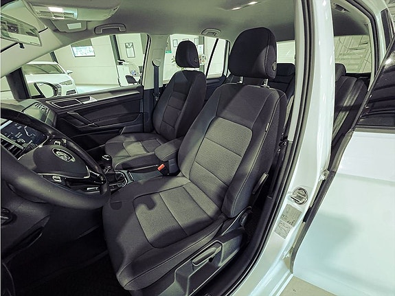 Volkswagen Golf I 10 of 19