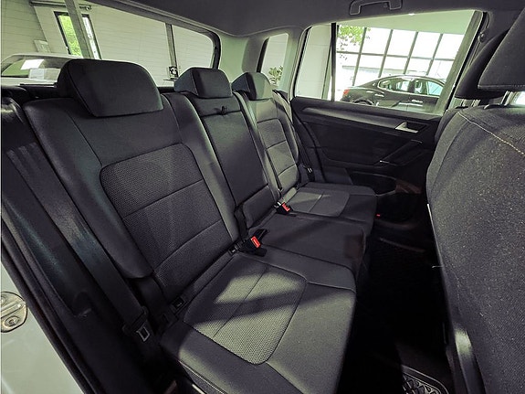 Volkswagen Golf I 14 of 19
