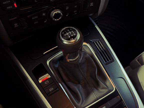 Audi A4 14 of 15