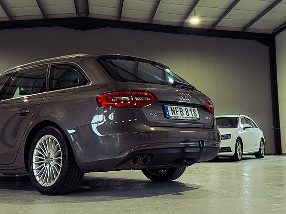 Audi A4 4 of 15