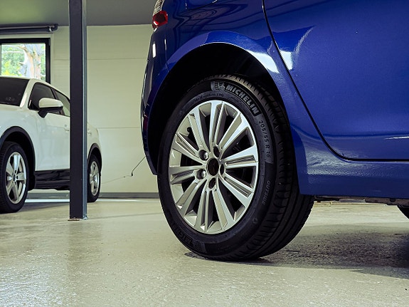 Peugeot 308 7 of 18