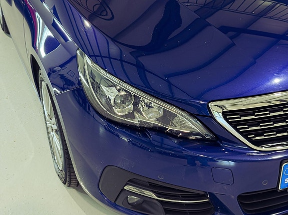 Peugeot 308 5 of 18