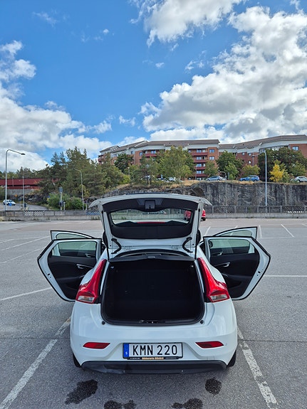 Volvo V40 5 of 14
