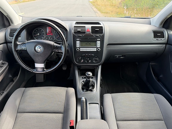 Volkswagen Golf V 8 of 13