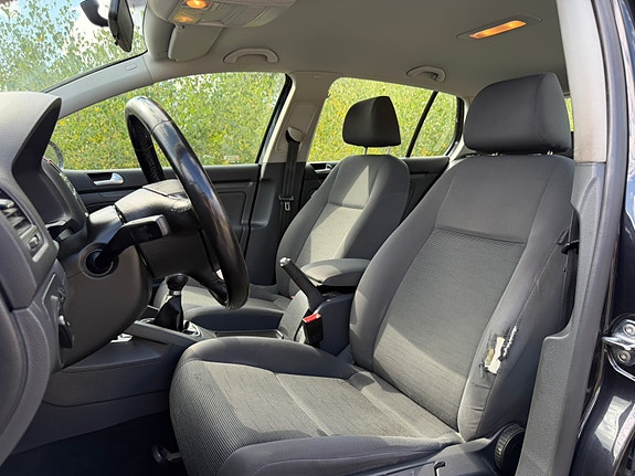 Volkswagen Golf V 7 of 13