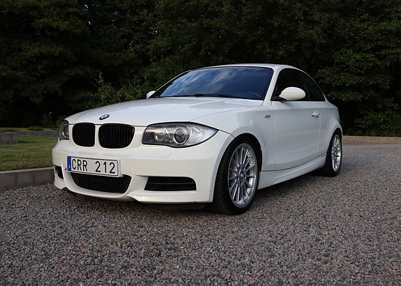 BMW 135i 2 of 6