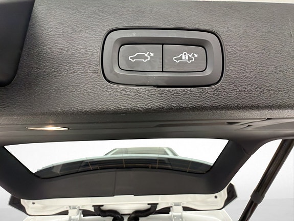 Volvo V60 17 of 30