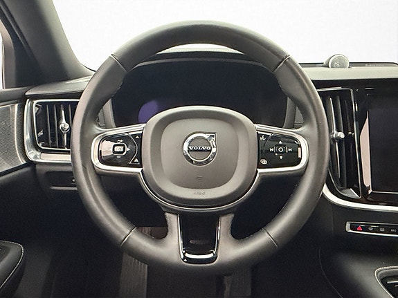 Volvo V60 15 of 30