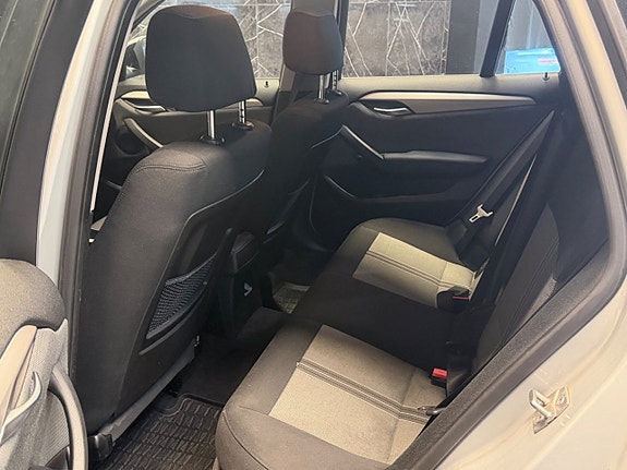 BMW X1 14 of 19
