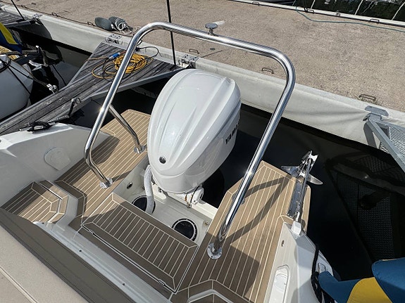 Windy SR28 CC | 2023 | Yamaha 300 12 of 12