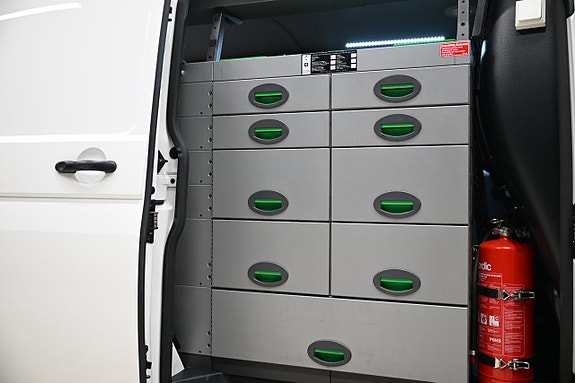 Volkswagen Transporter 14 of 30