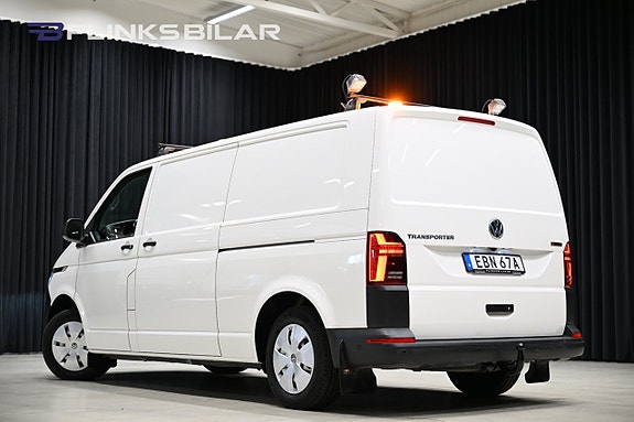 Volkswagen Transporter 6 of 30