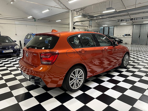 BMW 116i 4 of 14