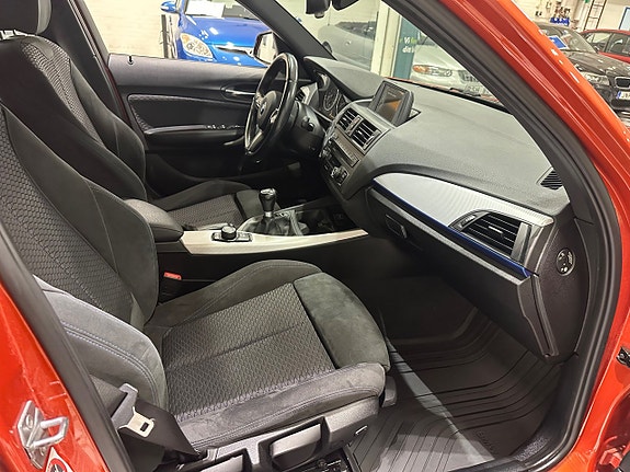 BMW 116i 10 of 14