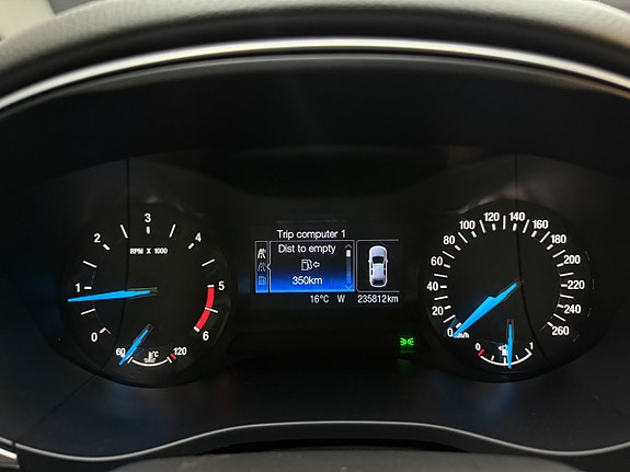 Ford Mondeo 11 of 16