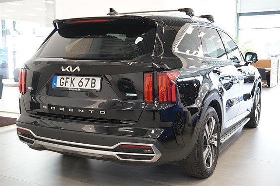 Kia Sorento 18 of 18