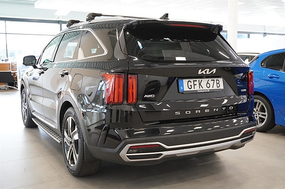 Kia Sorento 16 of 18