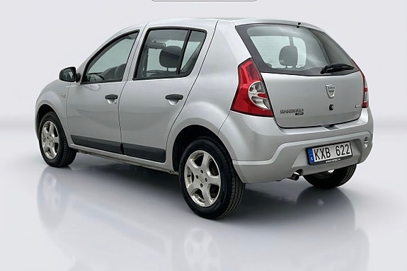 Dacia Sandero 4 of 21