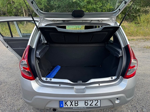 Dacia Sandero 9 of 23
