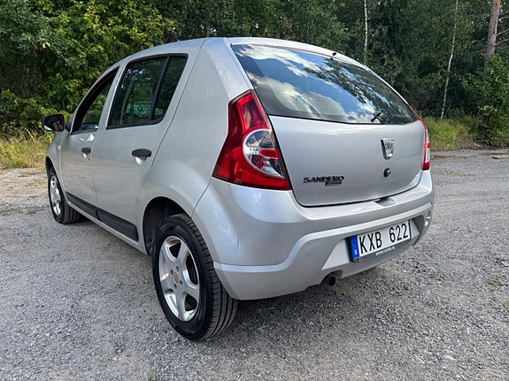 Dacia Sandero 6 of 23
